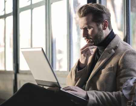 足球赛事观众表情反应直播采集